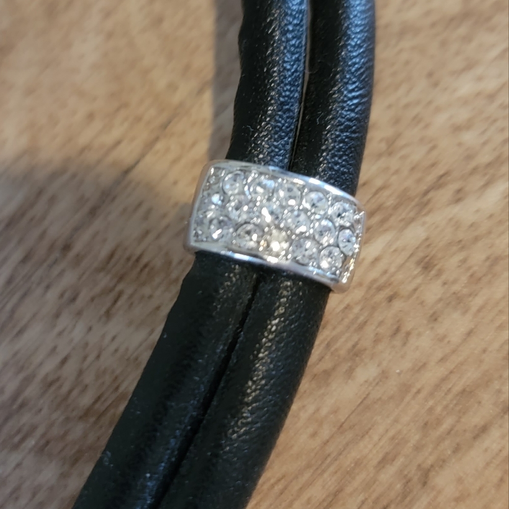 Joan Boyce Pave Crystal Necklace - Picture 5 of 9